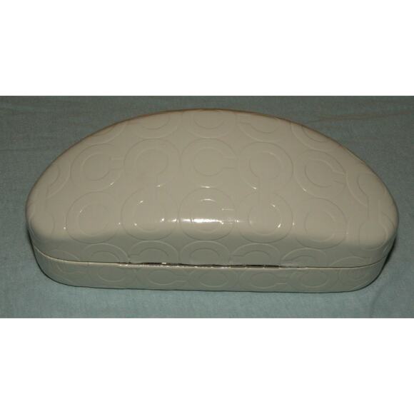 Authentic Coach Sunglass/Eyeglass Case Ivory Clamshell EUC CASE ONLY! HTF - Picture 2 of 4